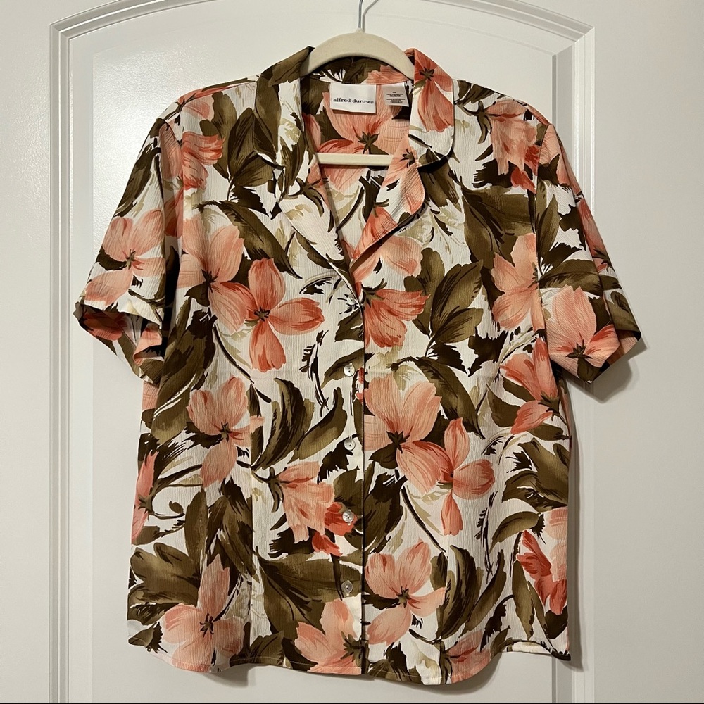 Alfred Dunner button down short sleeve shirt Flower vintage